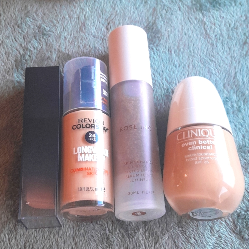 New! SET of 4 Foundations Clinique, Huda, Rose Inc.